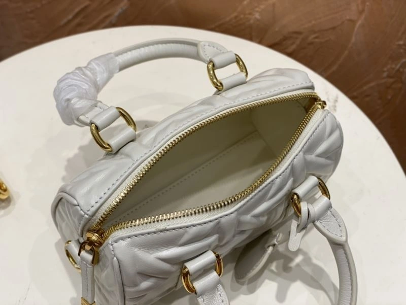 Effortless Christian Dior Boston Bags 66874