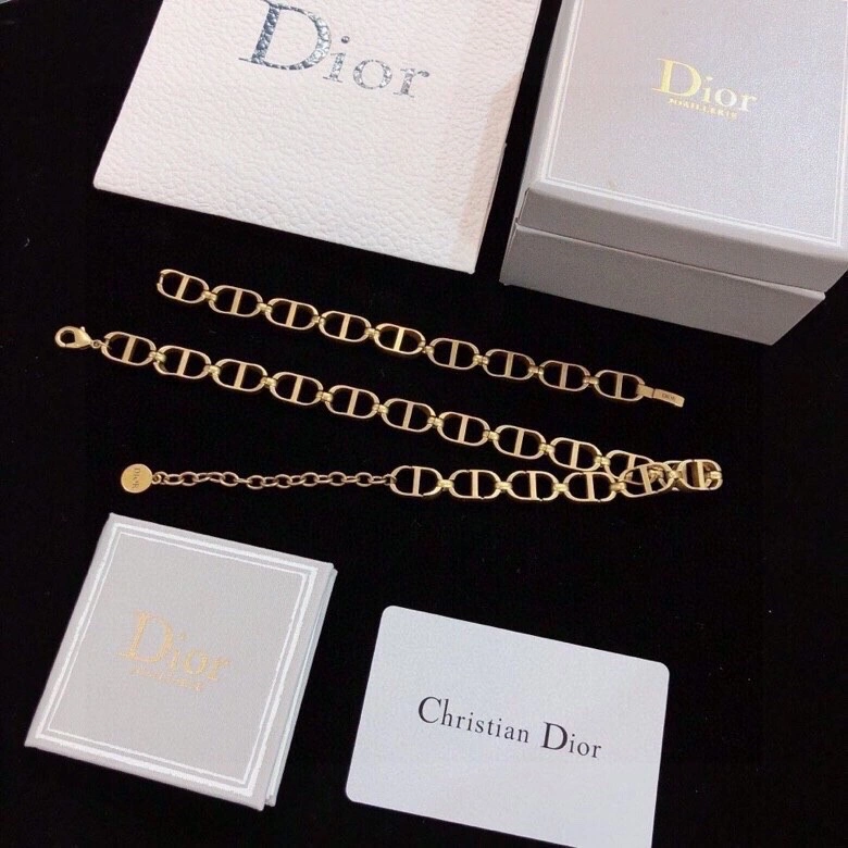 MoistureWicking Christian Dior Bracelets 236389