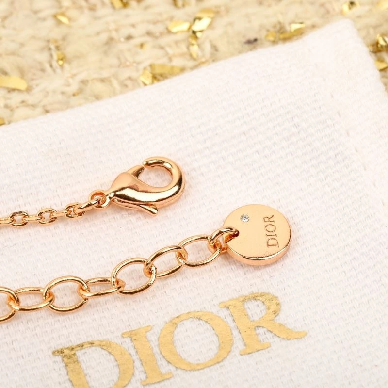 Sophisticated Christian Dior Bracelets 236370