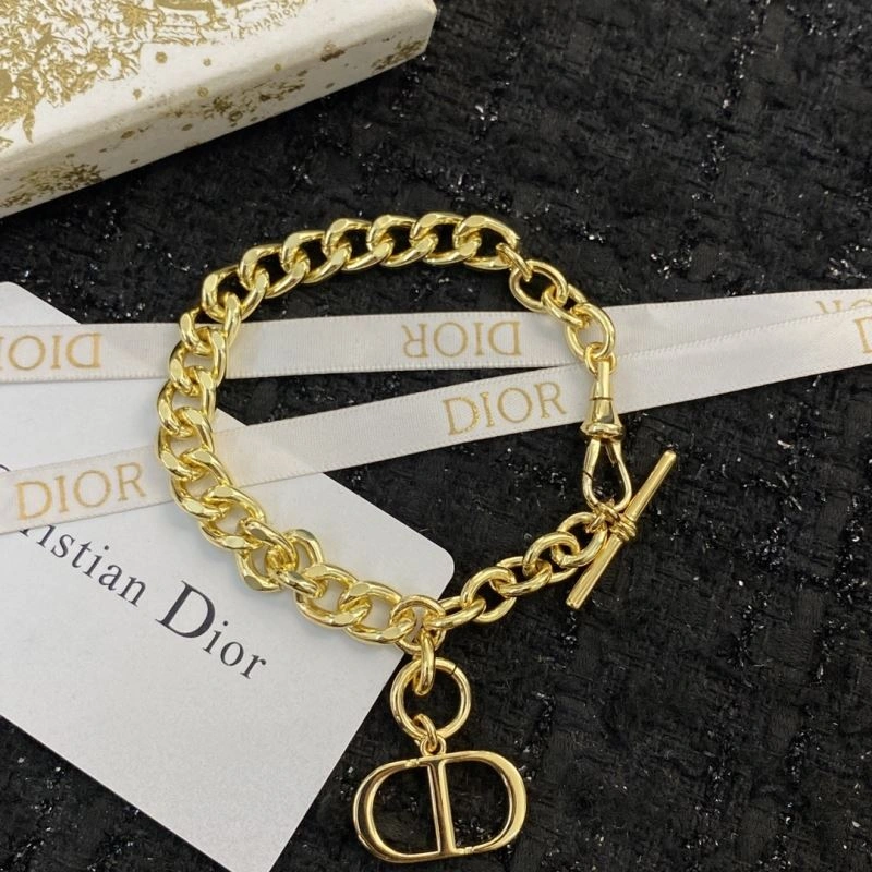 HighQuality Christian Dior Bracelets 236219