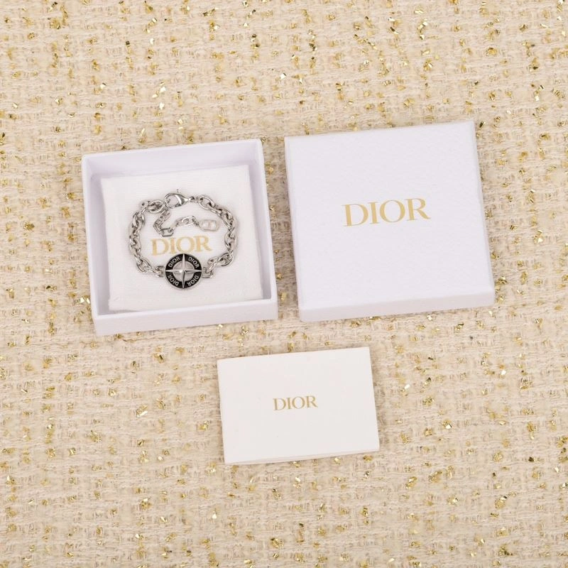 Durable Christian Dior Bracelets 235390