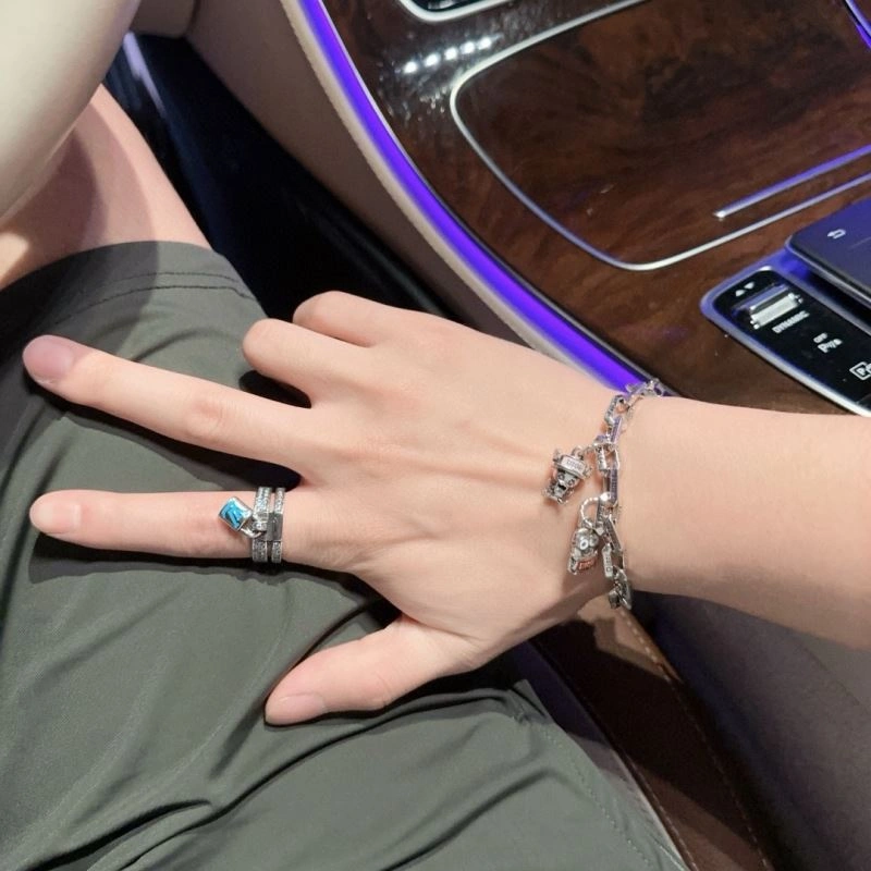 FreshLook Christian Dior Bracelets 235358