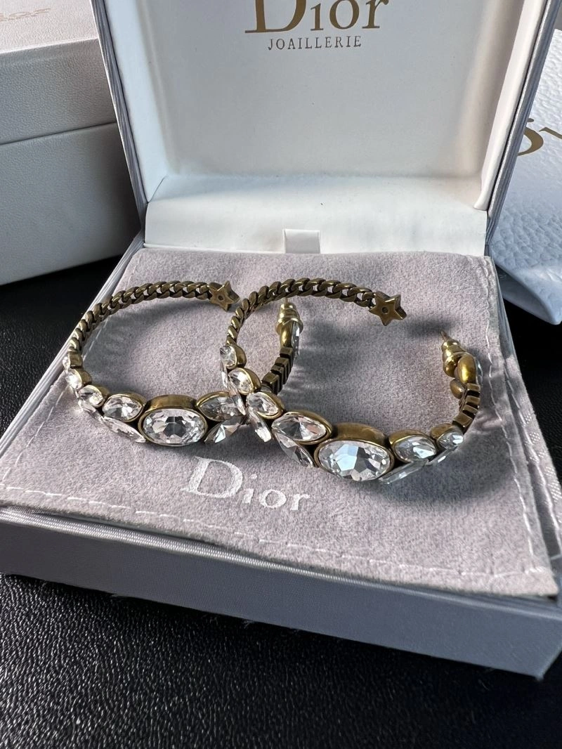 Attractive Christian Dior Bracelets 235172