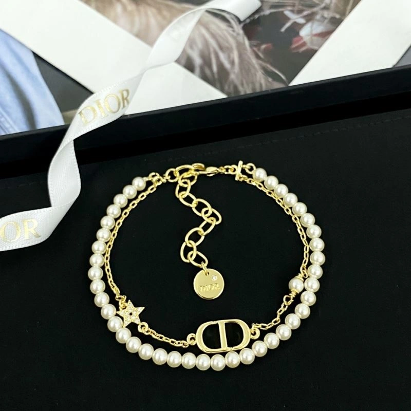 Vibrant Christian Dior Bracelets 235165
