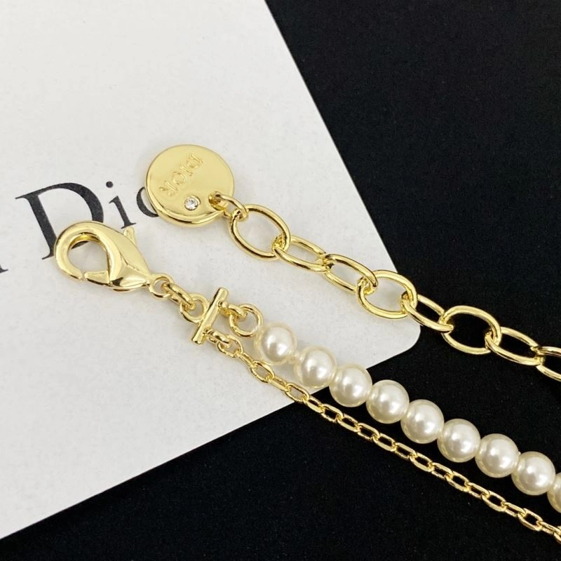 Vibrant Christian Dior Bracelets 235165