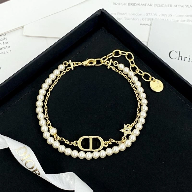 Vibrant Christian Dior Bracelets 235165