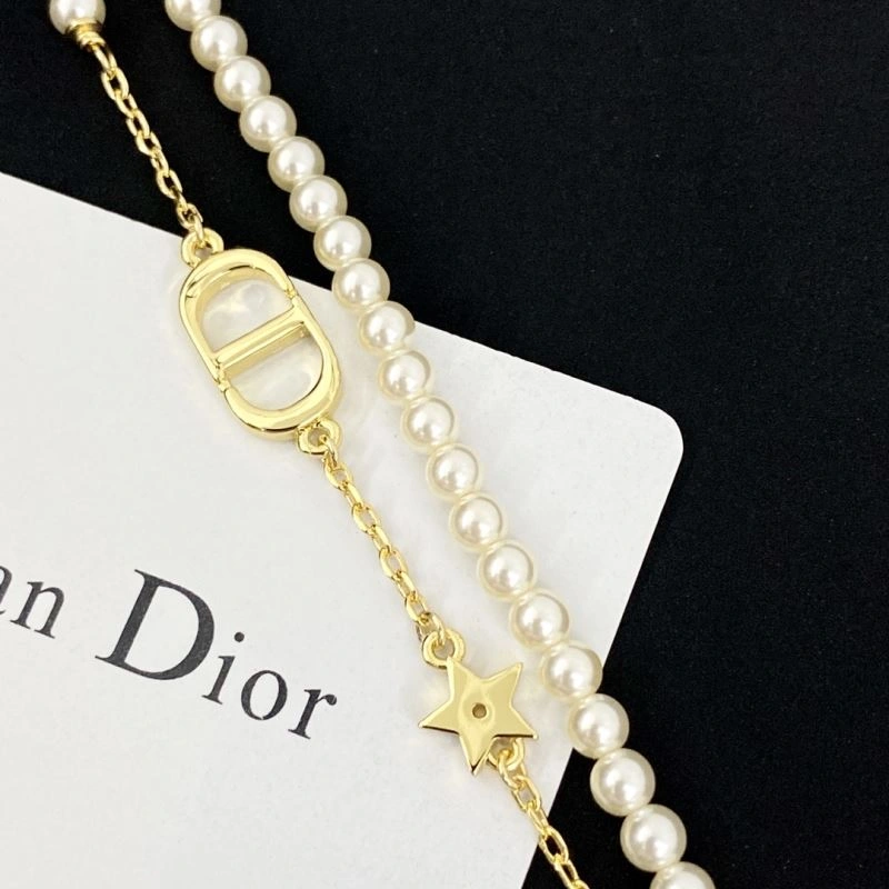 Vibrant Christian Dior Bracelets 235165