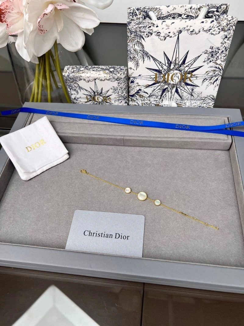 Christian Dior Bracelets UrbanChic 235090