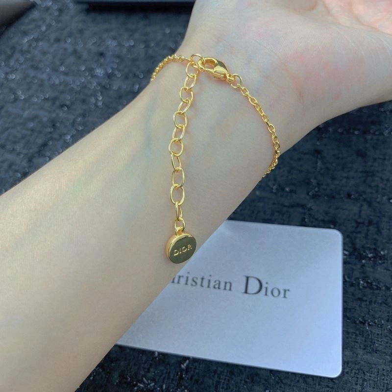 Versatile Christian Dior Bracelets 234668