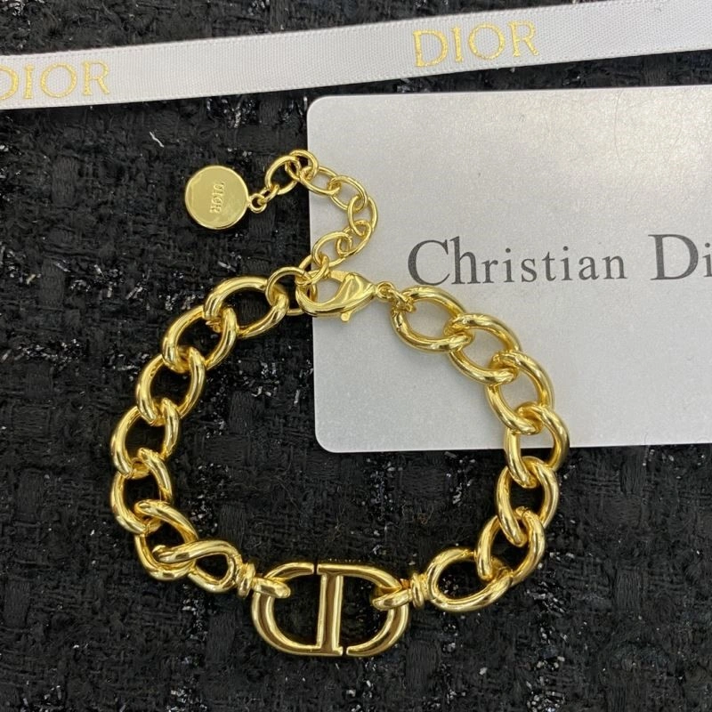 TechFriendly Christian Dior Bracelets 234316