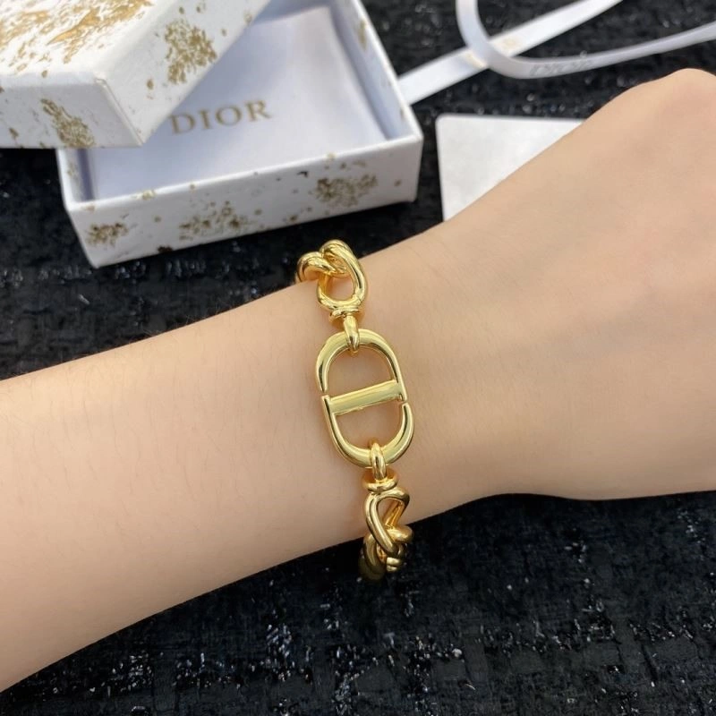 TechFriendly Christian Dior Bracelets 234316