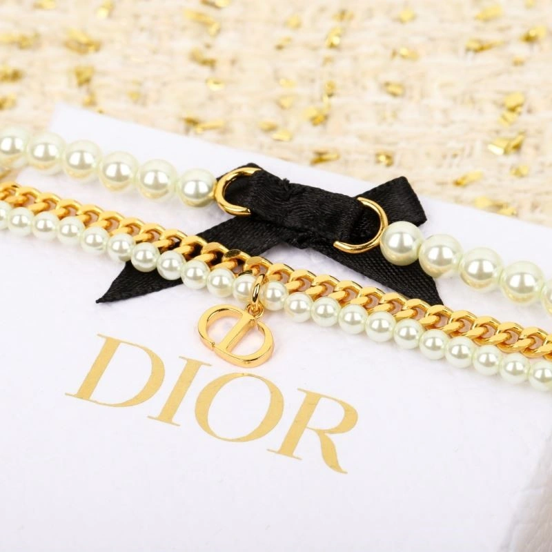 Fashionable Christian Dior Bracelets 234269
