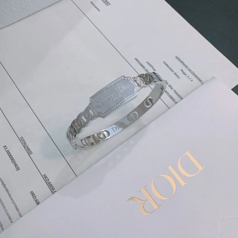 EasyMatch Christian Dior Bracelets 233989