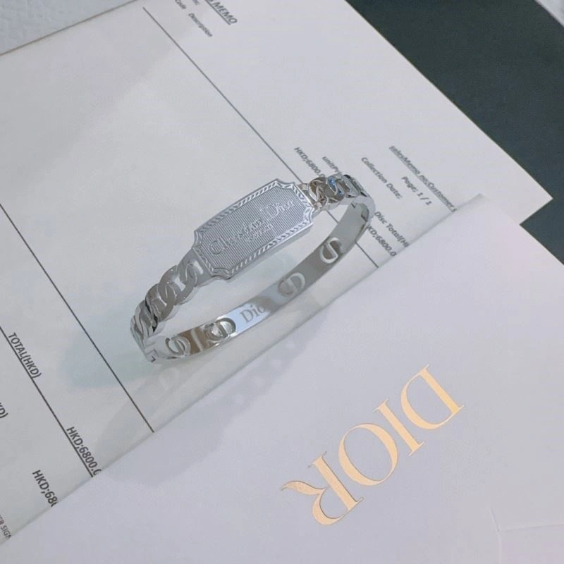 EasyMatch Christian Dior Bracelets 233989