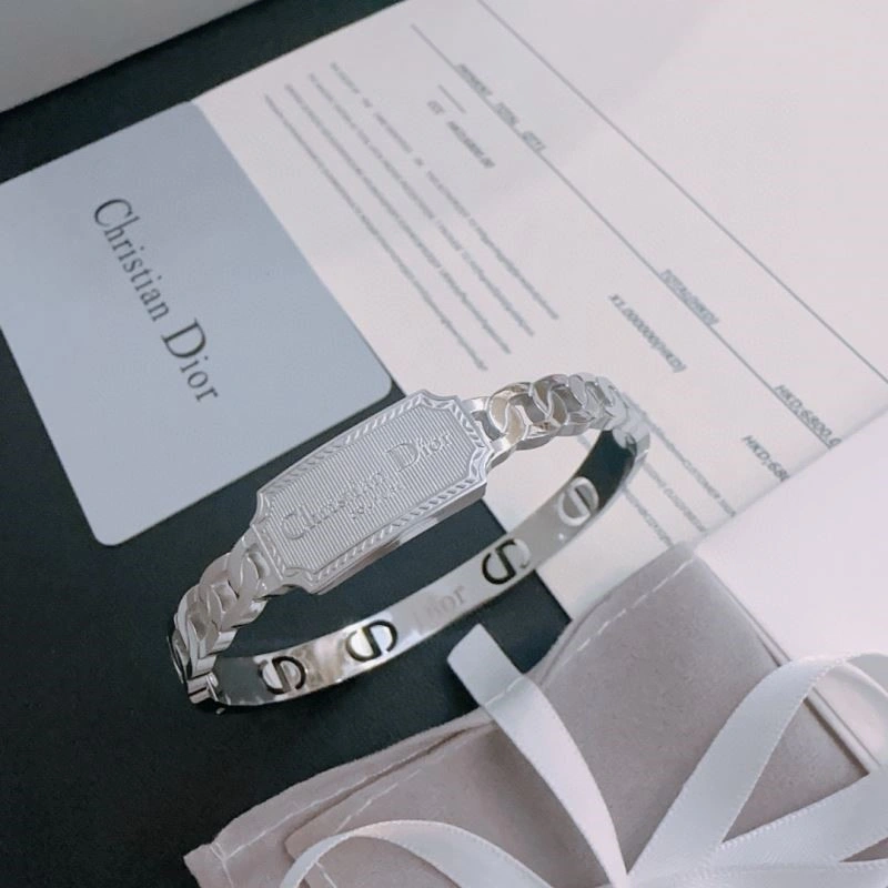 EasyMatch Christian Dior Bracelets 233989