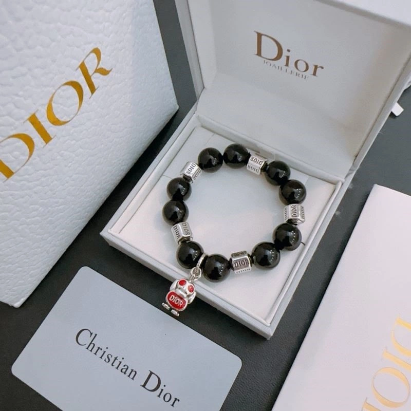 Trendsetting Christian Dior Bracelets 233960