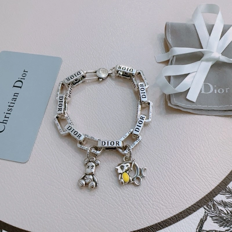 Sustainable Christian Dior Bracelets 233263