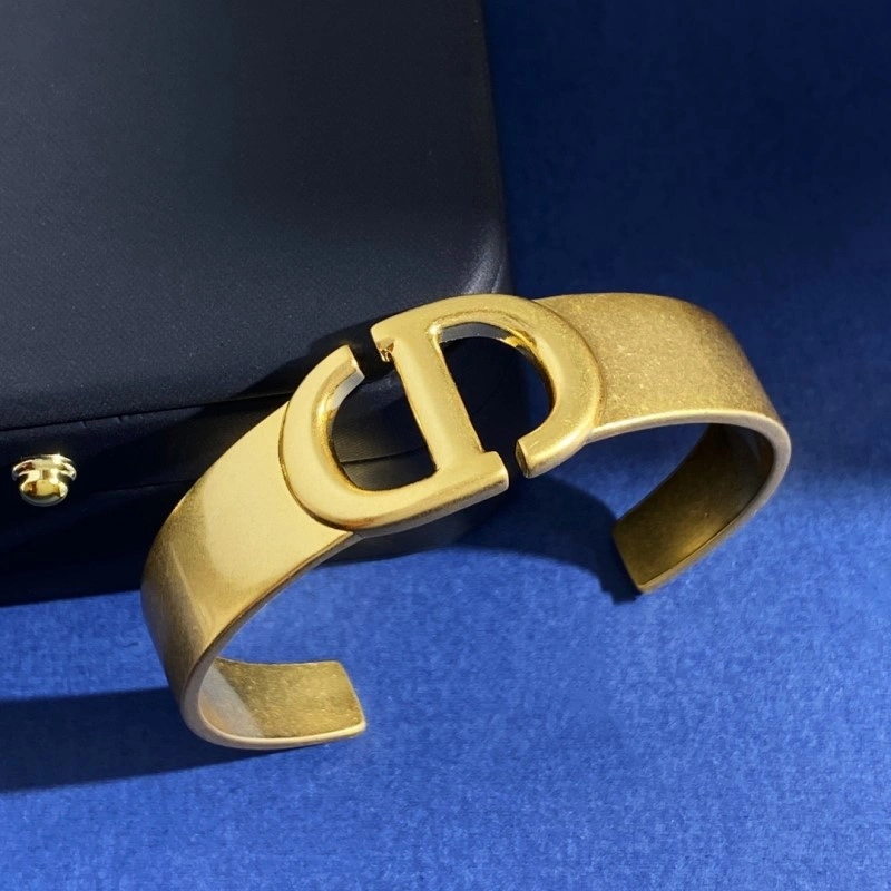 AllSeason Christian Dior Bracelets 233254