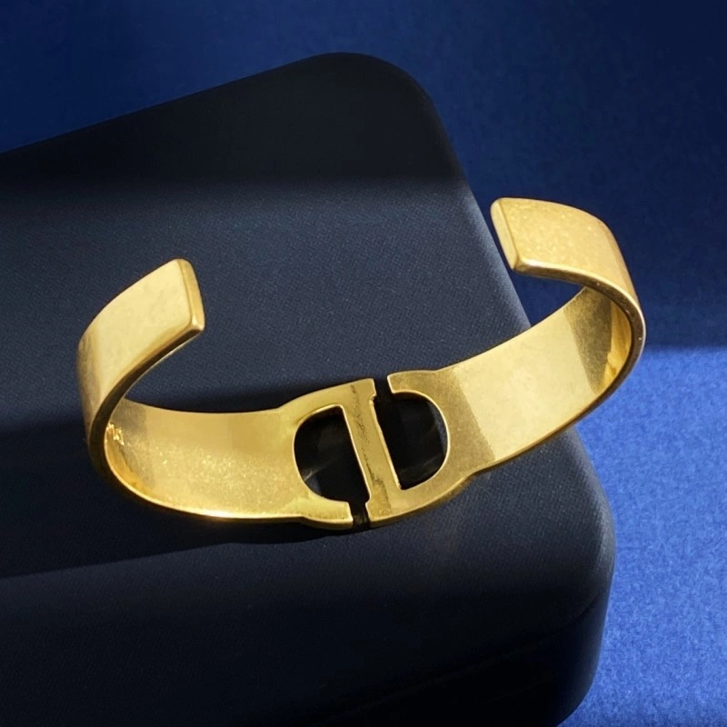 AllSeason Christian Dior Bracelets 233254