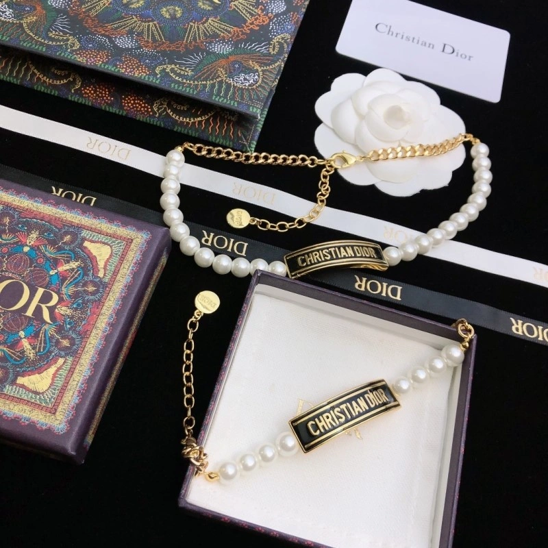 Christian Dior Bracelets Comfortable 232924