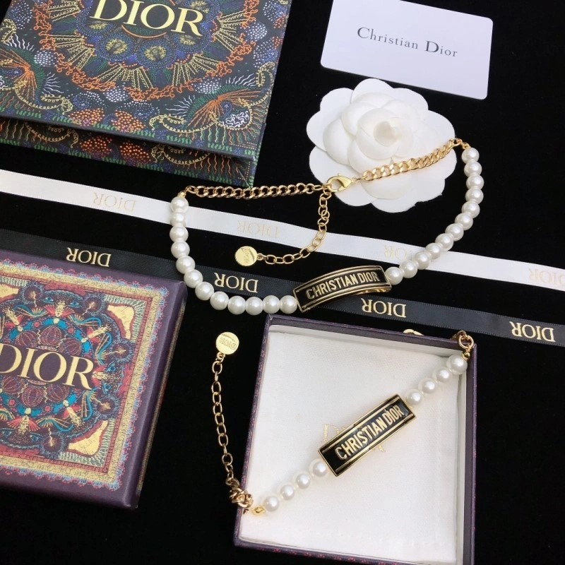 Christian Dior Bracelets Comfortable 232924