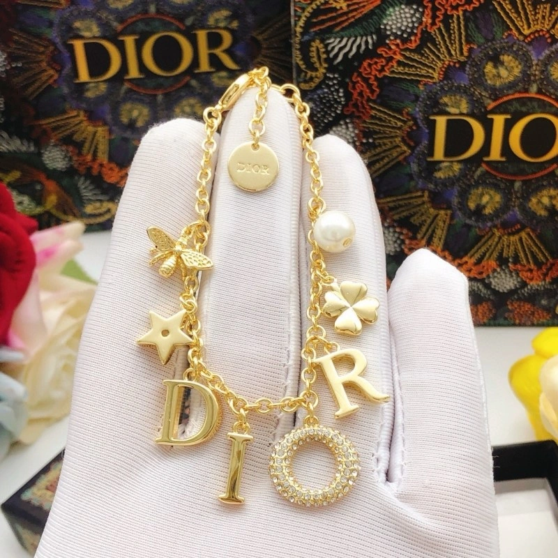 Bright Christian Dior Bracelets 232901