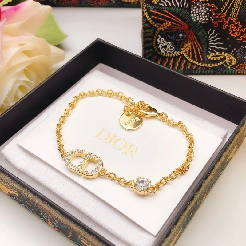 StreetReady Christian Dior Bracelets 232860