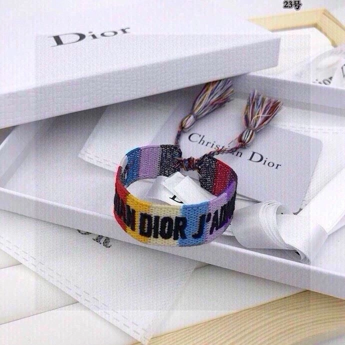 WrinkleFree Christian Dior Bracelets 256730