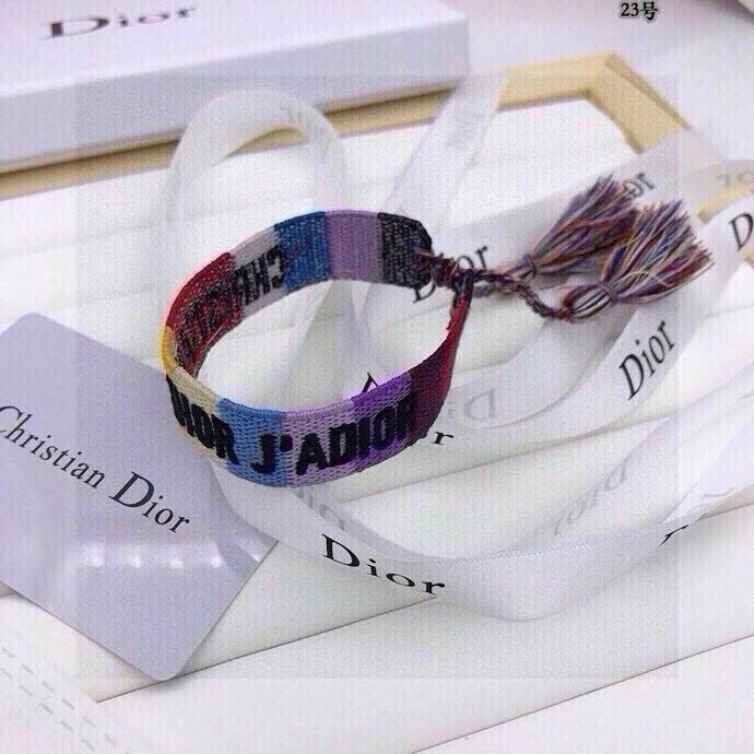 WrinkleFree Christian Dior Bracelets 256730