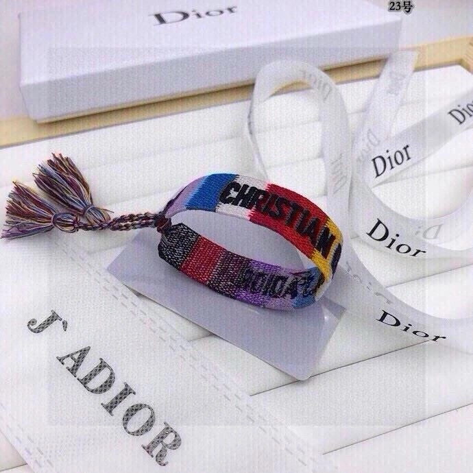 WrinkleFree Christian Dior Bracelets 256730