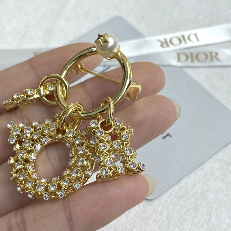 Christian Dior Brooches SportInspired 236360
