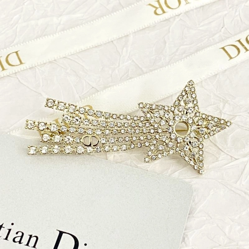 Breathable Christian Dior Brooches 236353