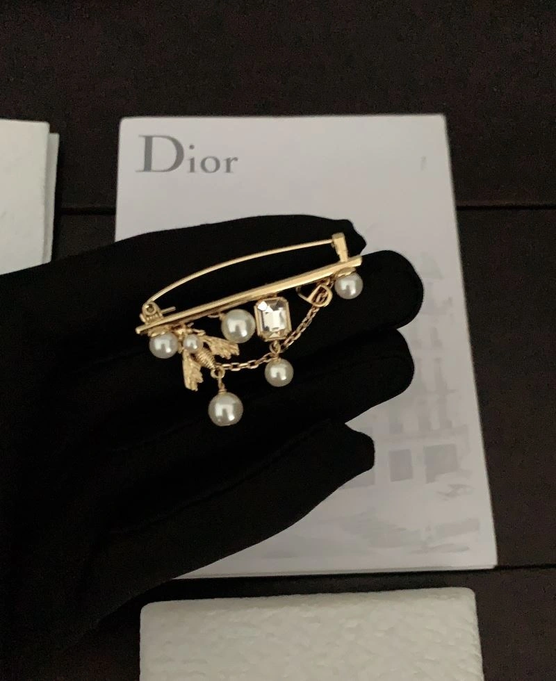 Christian Dior Brooches Unique 235624