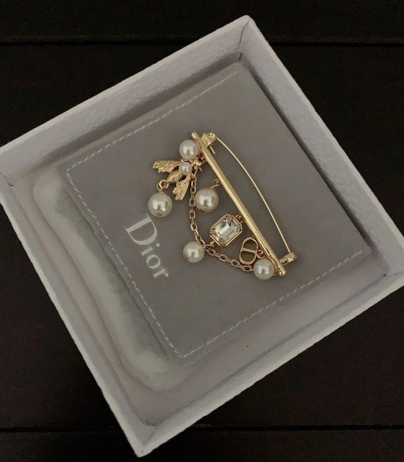 Christian Dior Brooches Unique 235624