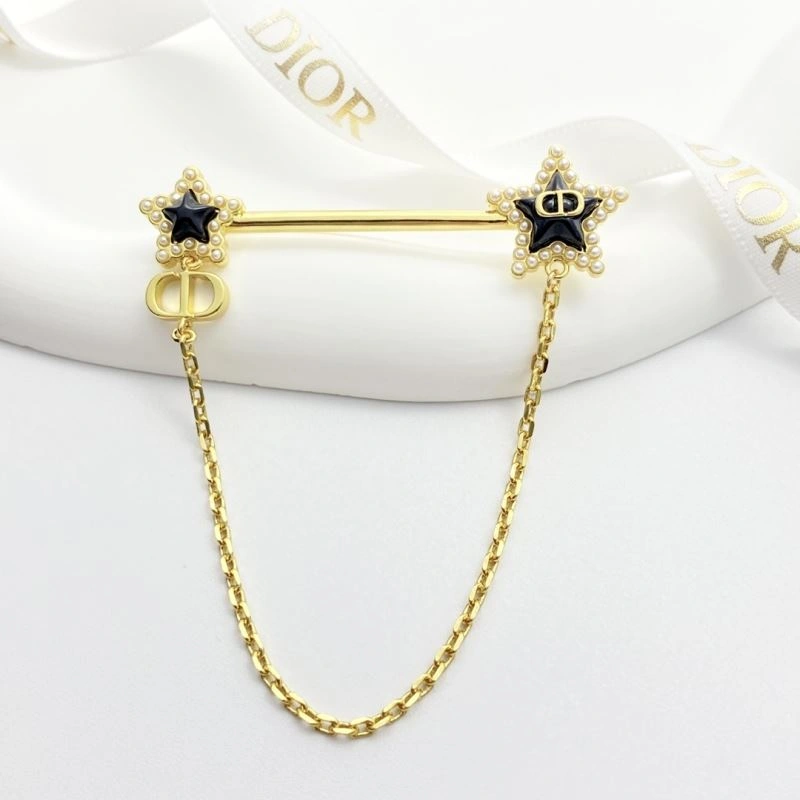 Breathable Christian Dior Brooches 235093