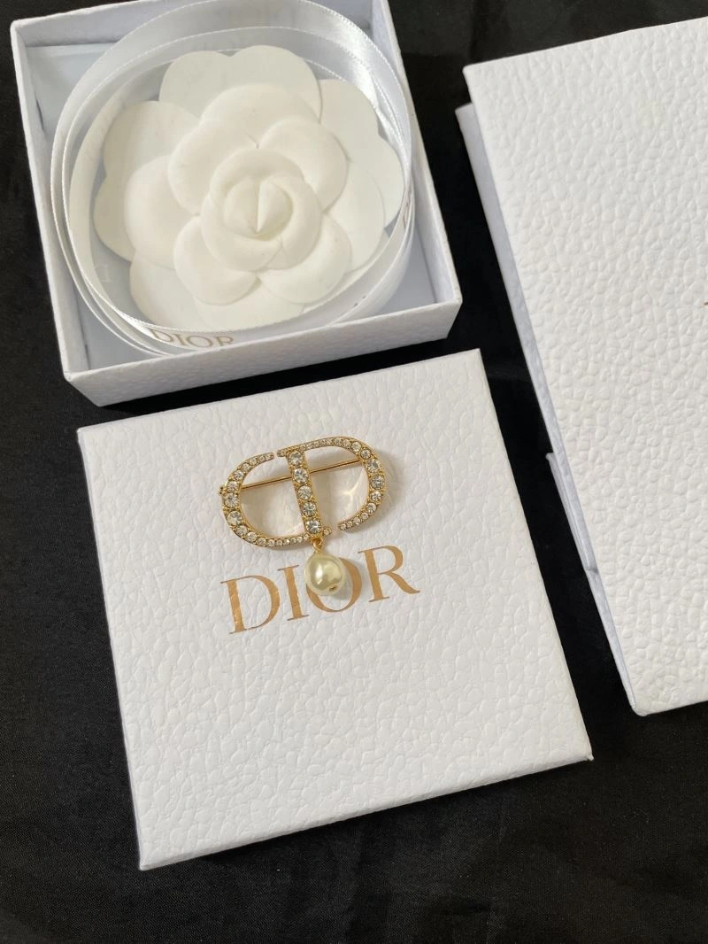 Christian Dior Brooches SmartChoice 235087