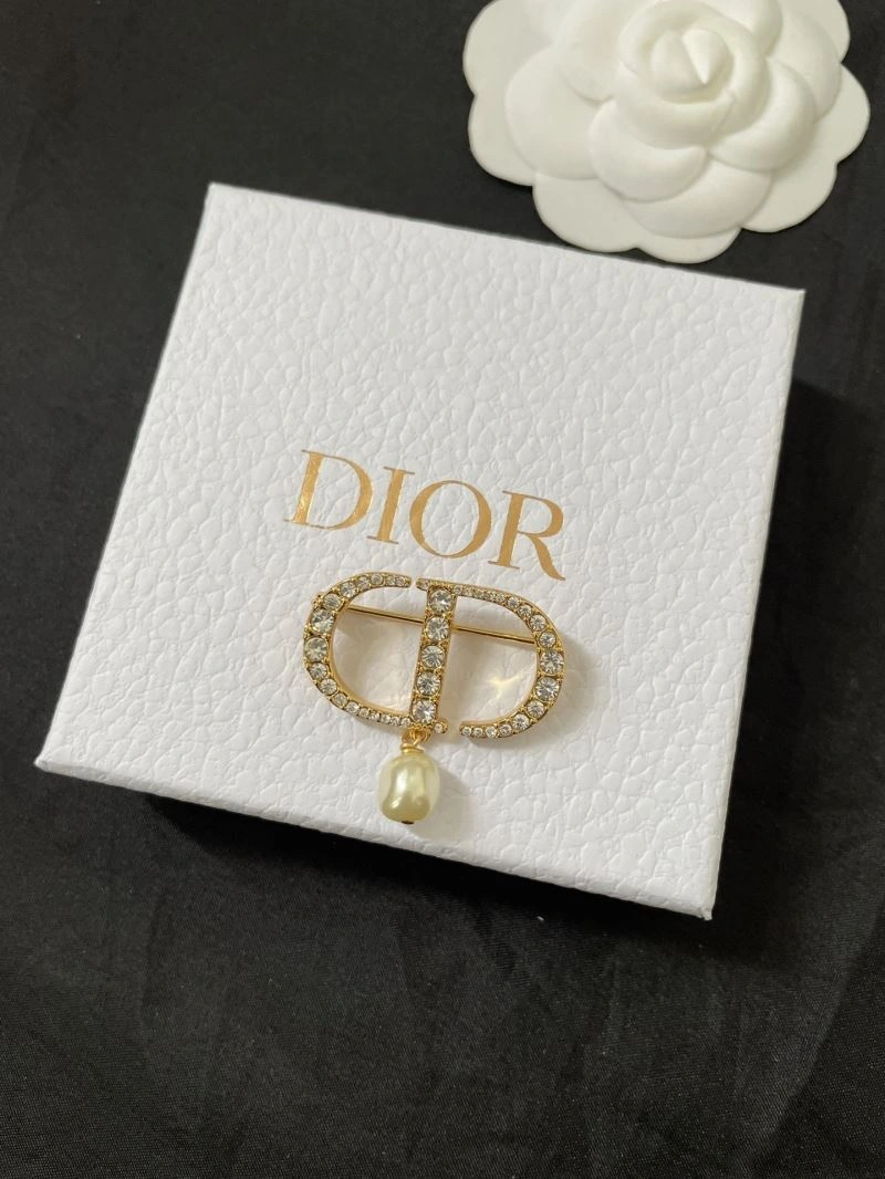 Christian Dior Brooches SmartChoice 235087