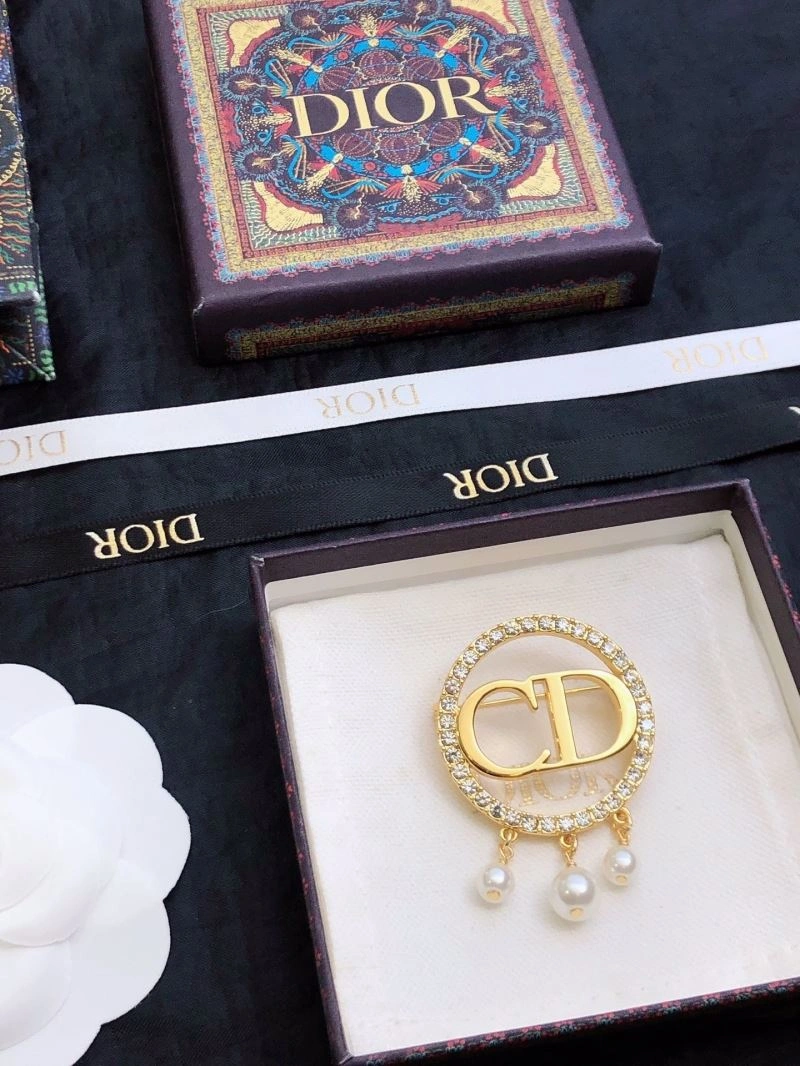 Christian Dior Brooches OnTrend 234606