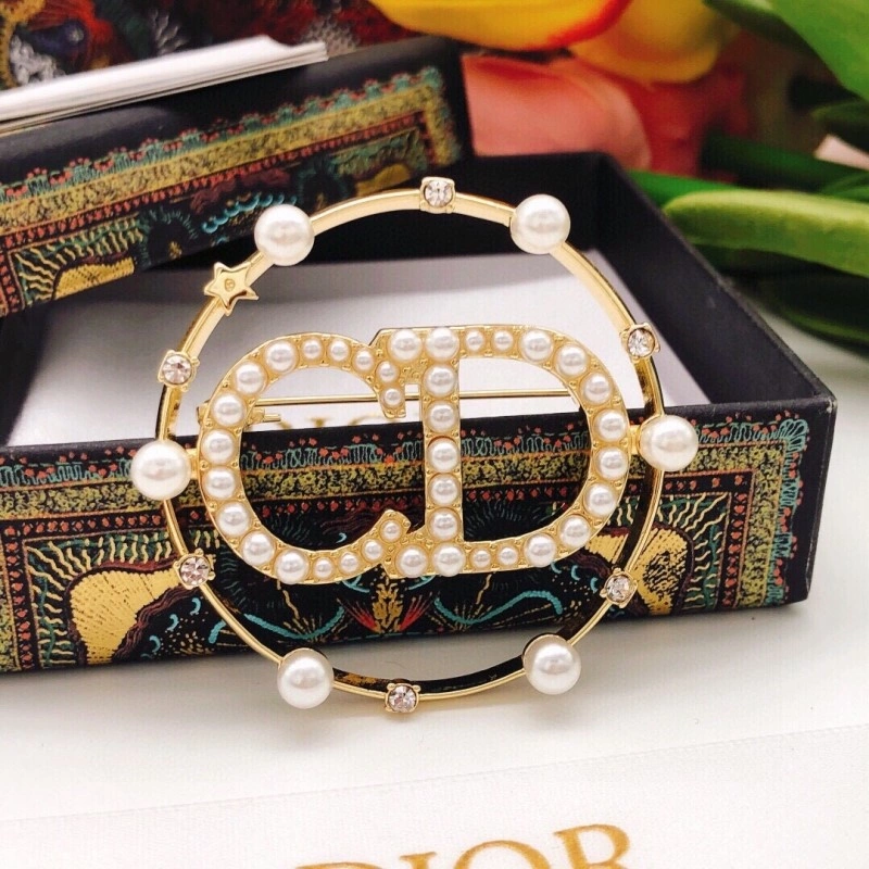 Premium Christian Dior Brooches 232840