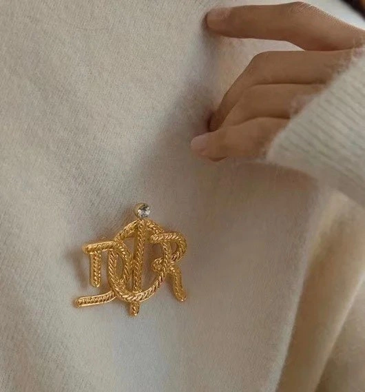 FashionForward Christian Dior Brooches 232841