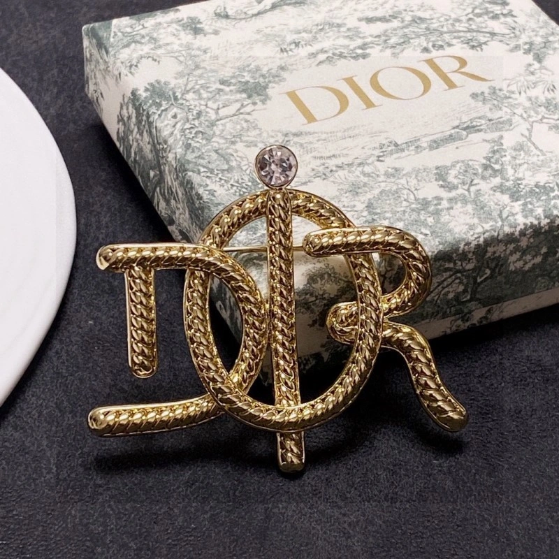 FashionForward Christian Dior Brooches 232841