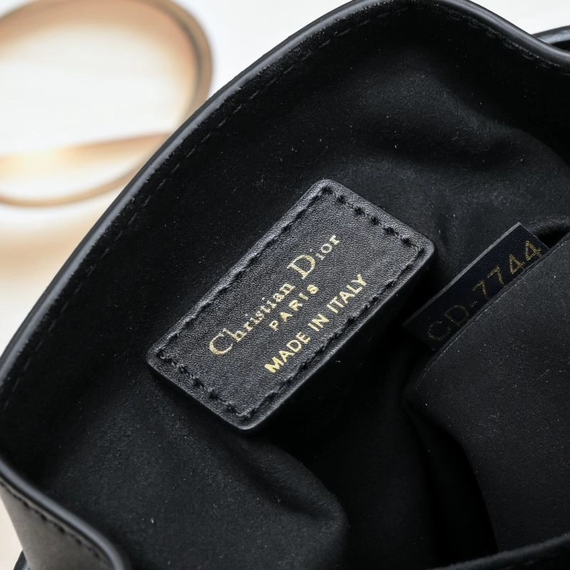 Christian Dior Bucket Bags DailyWear 87884