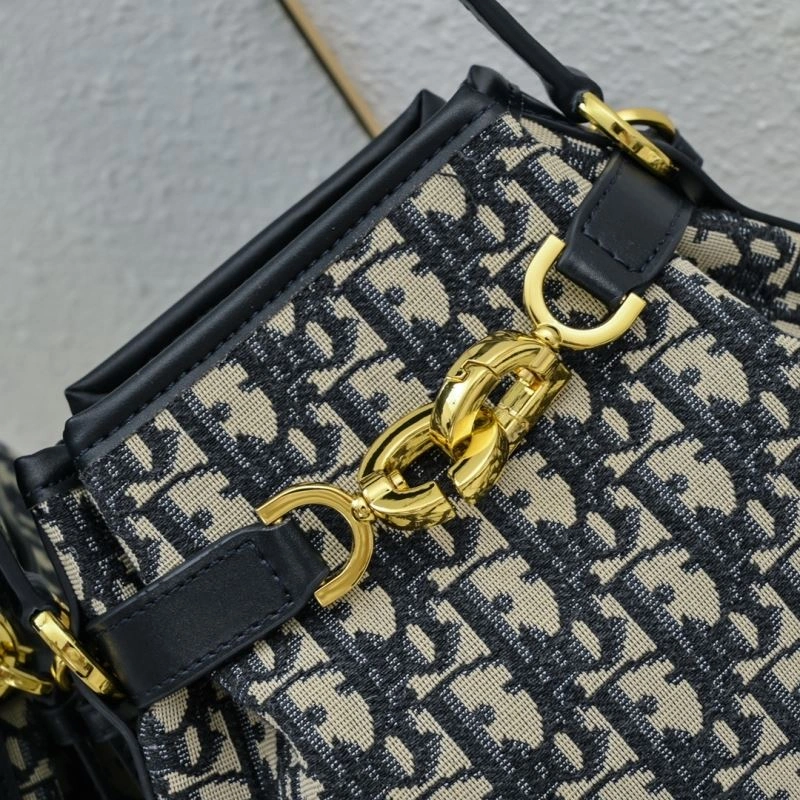 Christian Dior Bucket Bags Comfortable 87902