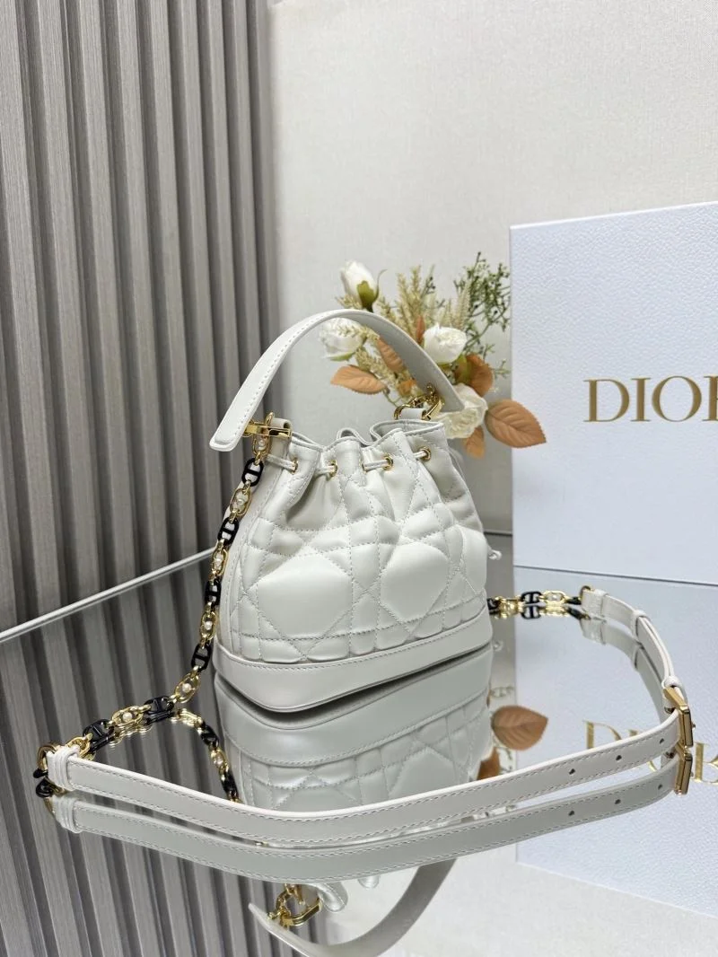 Timeless Christian Dior Bucket Bags 47667