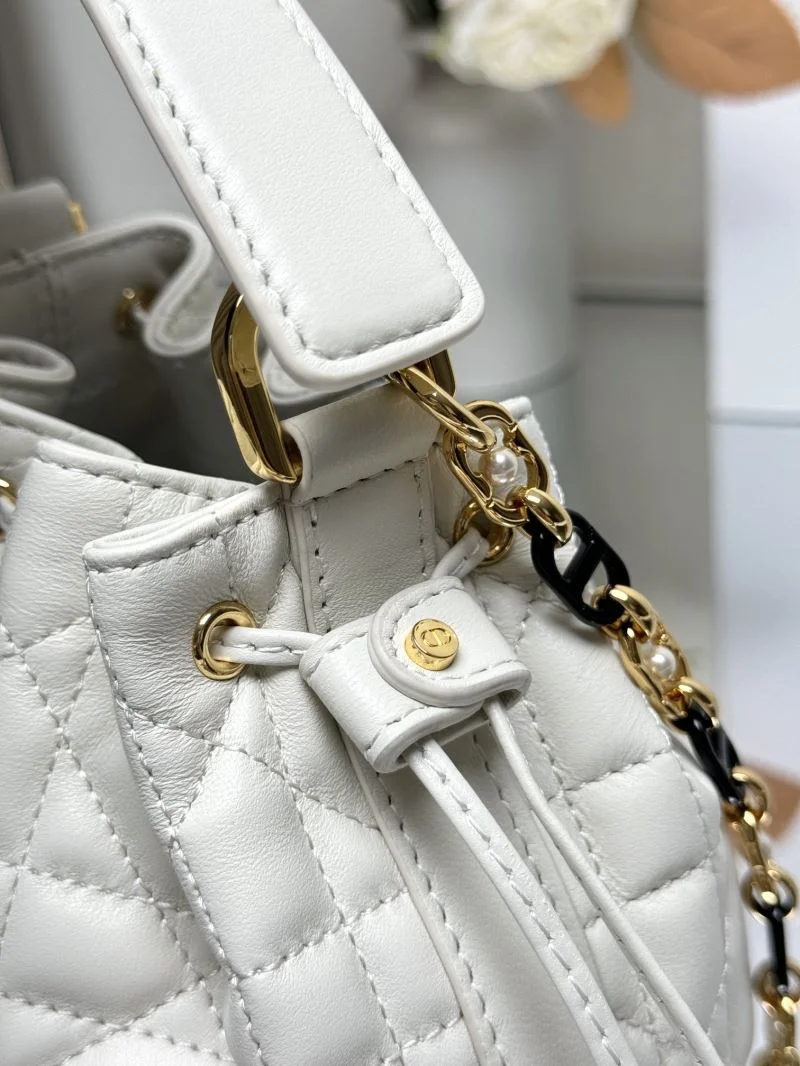 Timeless Christian Dior Bucket Bags 47667