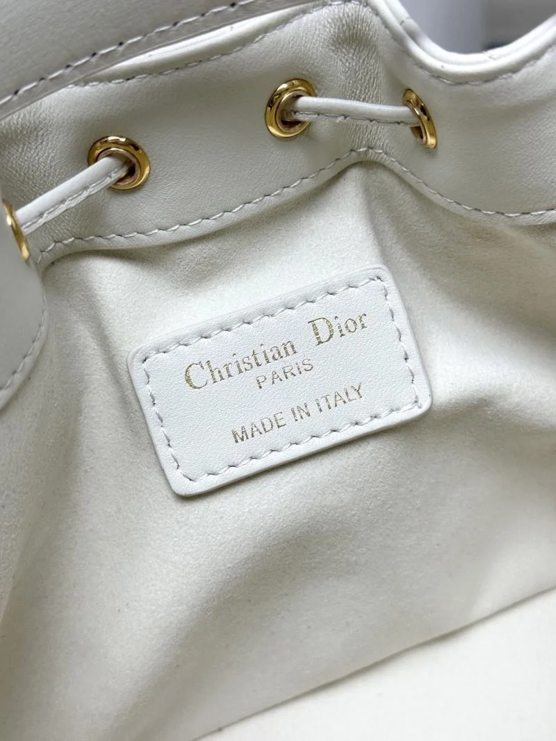 Timeless Christian Dior Bucket Bags 47667