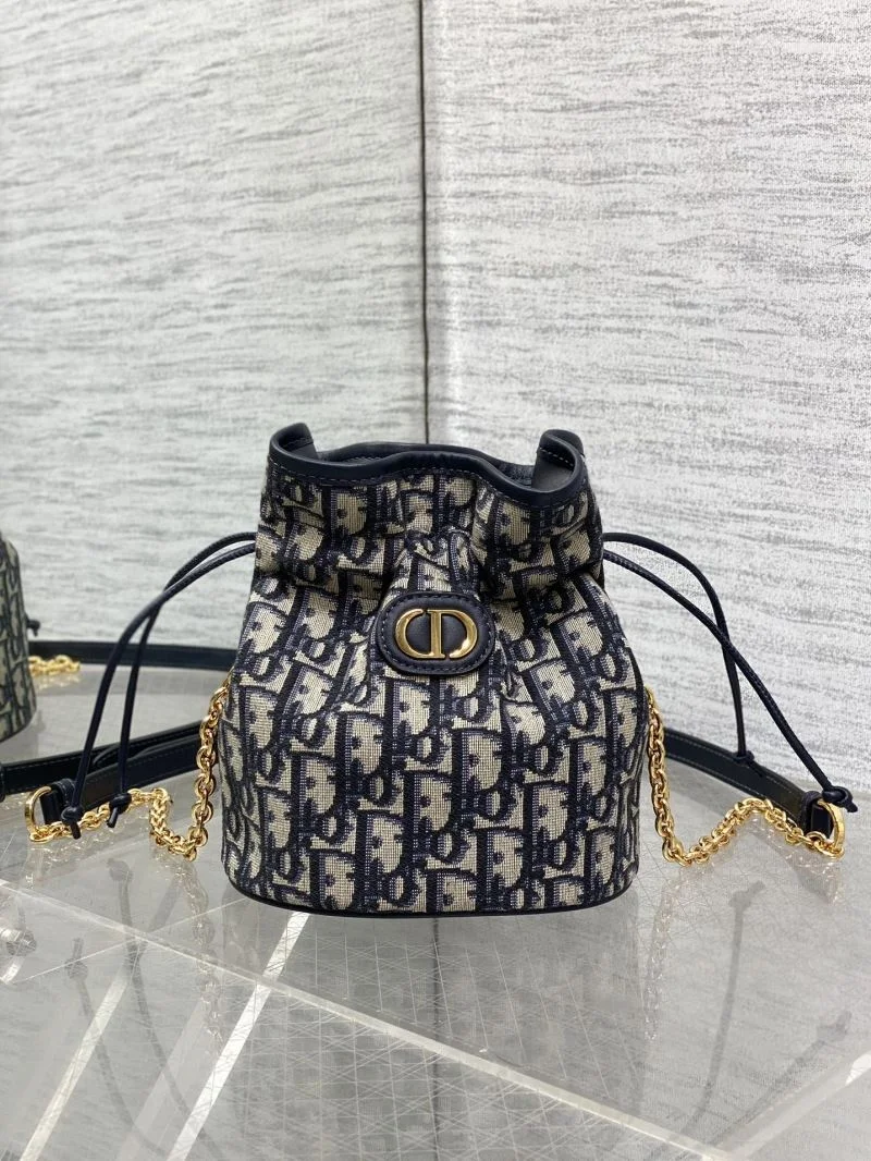 Sophisticated Christian Dior Bucket Bags 47662