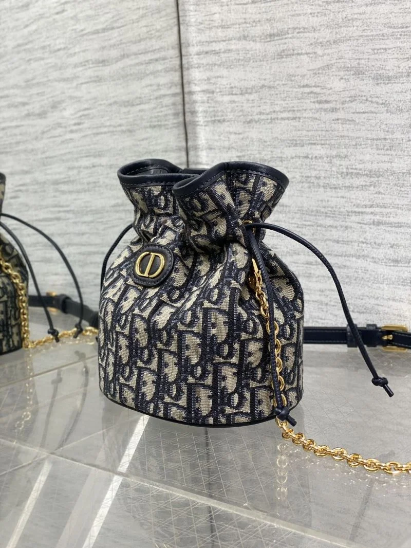 Sophisticated Christian Dior Bucket Bags 47662