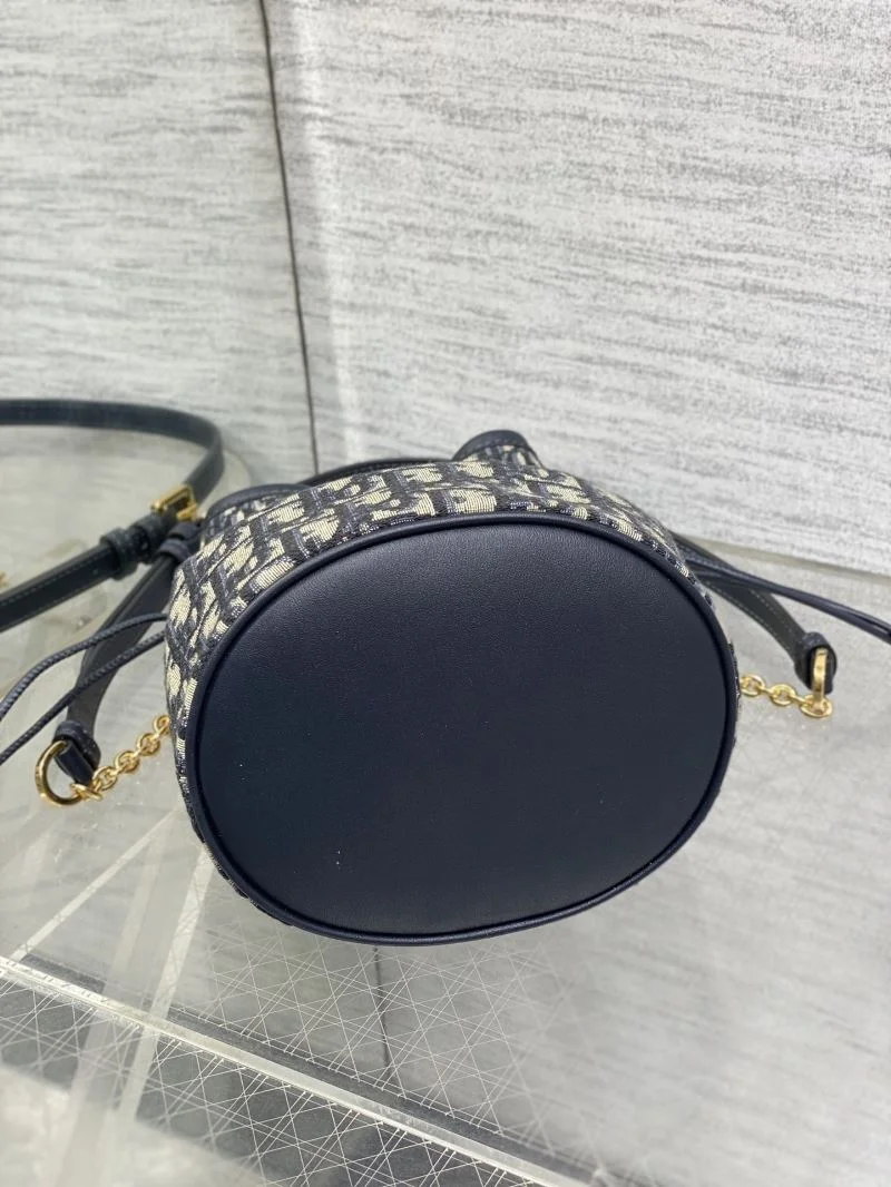 Sophisticated Christian Dior Bucket Bags 47662
