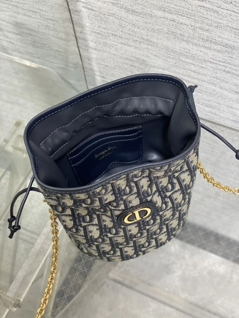 Sophisticated Christian Dior Bucket Bags 47662